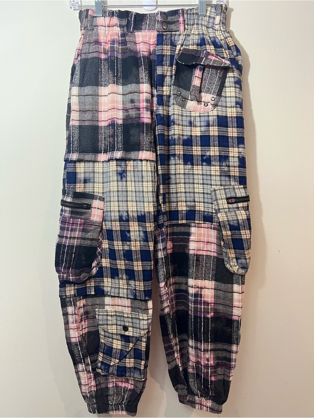 Oli & Hali Plaid Cargo Joggers Patchwork Bohemian Grunge Distressed size medium
